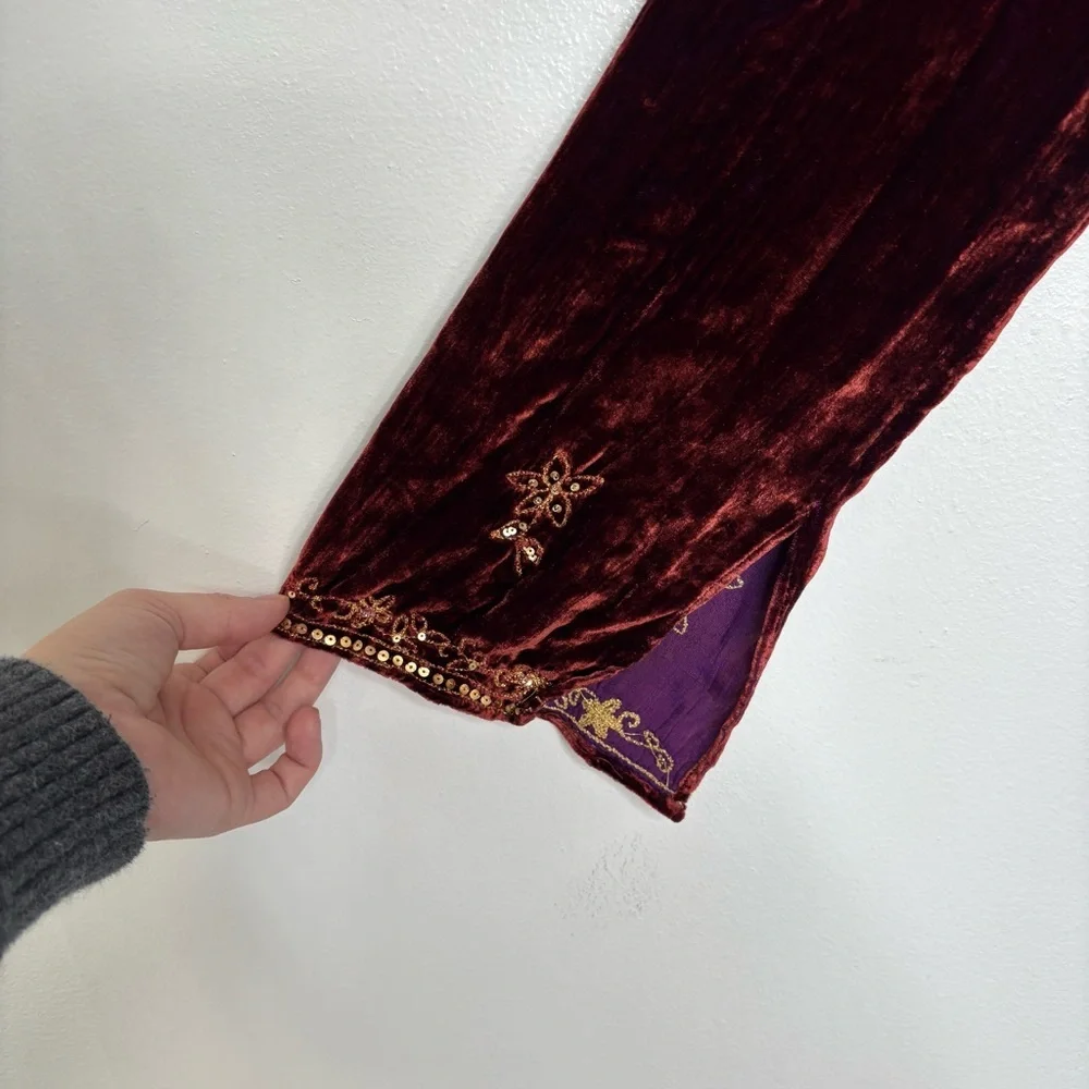 Eci New York Velvet Sequin Embellished Top Size 8 Wine Boho - Picture 13 of 13